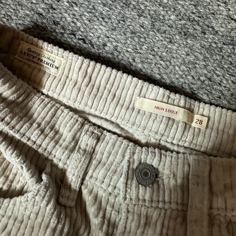 Levi corduroy pants
